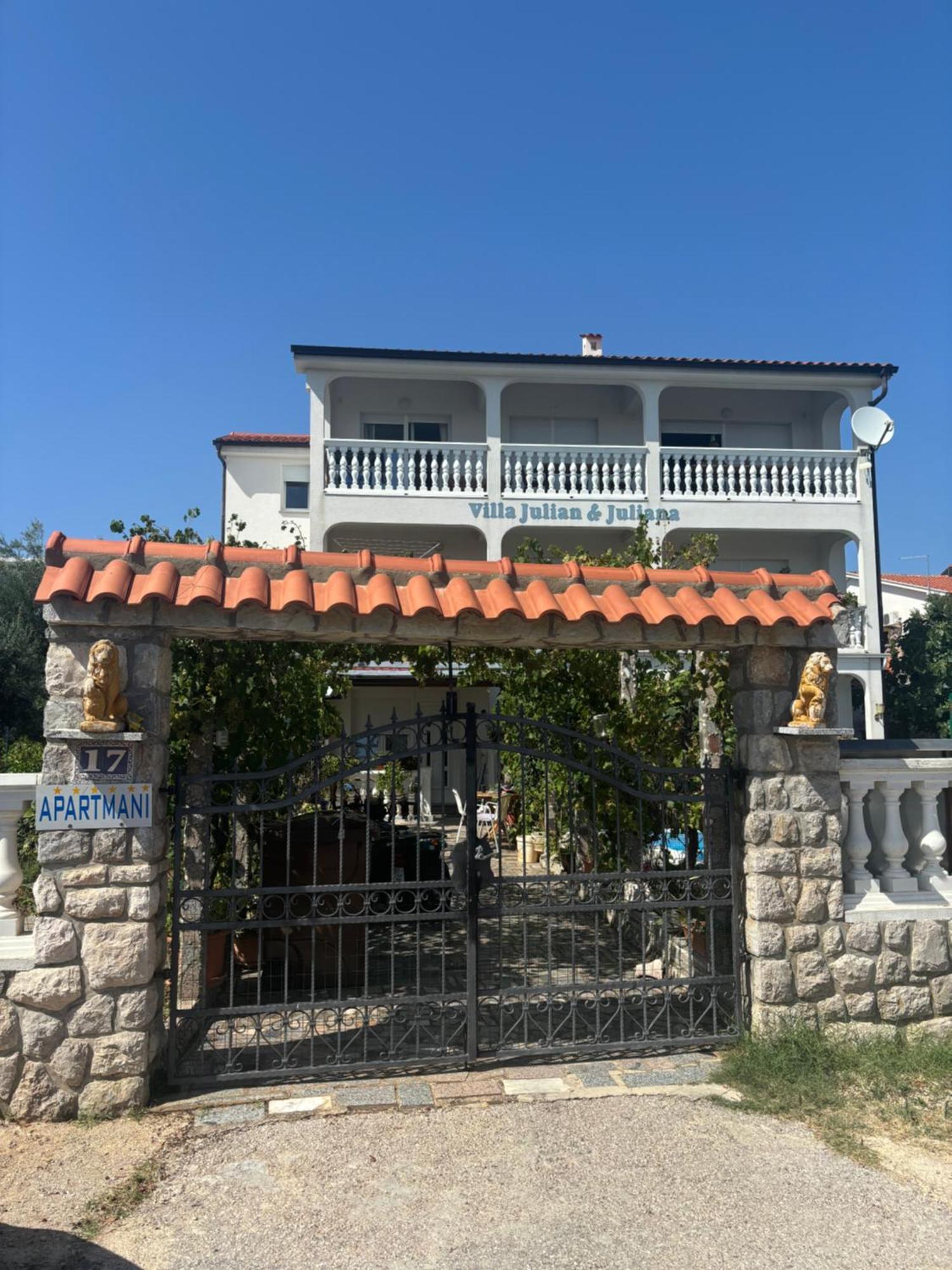 Villa Julian & Juliana Krk Town Bagian luar foto