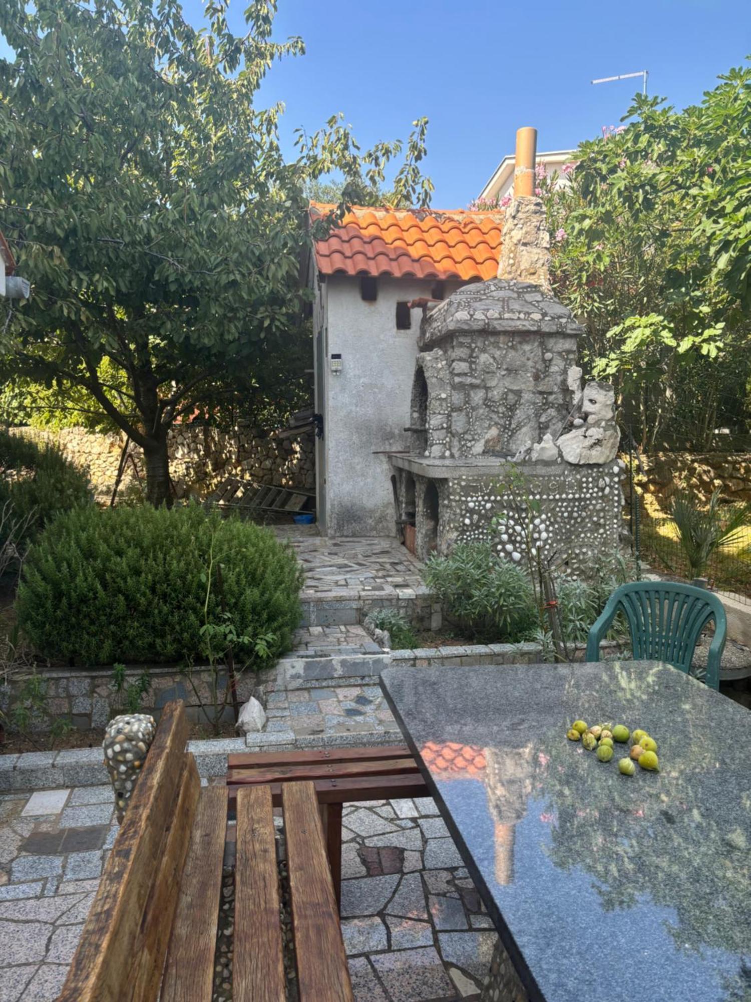 Villa Julian & Juliana Krk Town Bagian luar foto